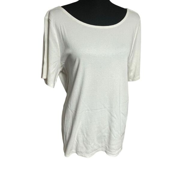 Maurices Off White 24/7 Essential Double Scoop Ribbed Tee - Picture 1 of 6
